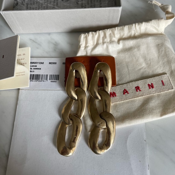 Marni gold link earrings - Picture 4 of 7
